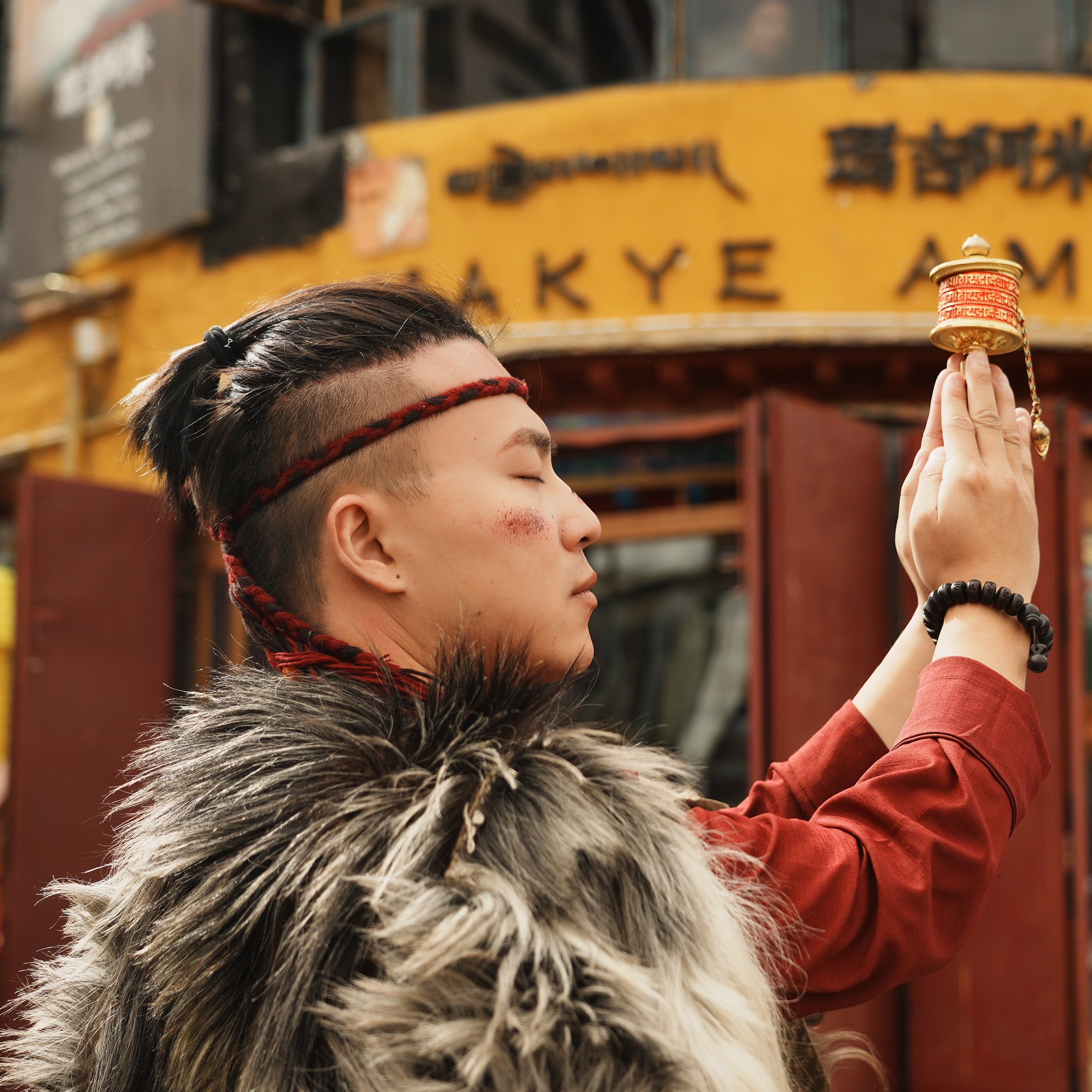 佩琪师兄