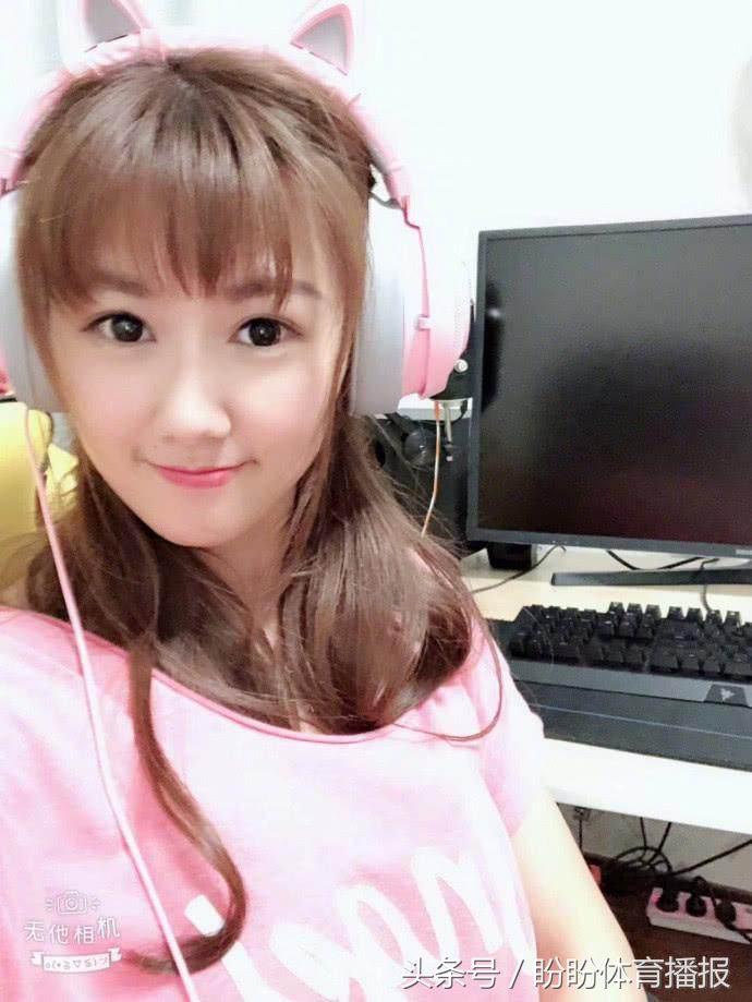 比miss美,拍过同名自传电影今天带大家了解一个lol的美女解说员张翔铃