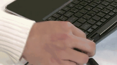 手机进水如何维修是最好的，苹果手机进水维修（这两种方式能让设备恢复正常）