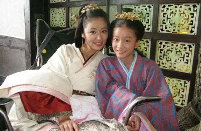 《泡沫之夏》大结局:欧辰离开崩溃的夏沫,将她托付给洛熙