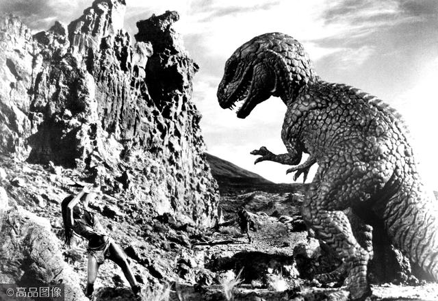 二战潜艇穿越侏罗纪,一百年的十部恐龙电影 二战潜艇穿越侏罗纪,一百年的十部恐龙电影