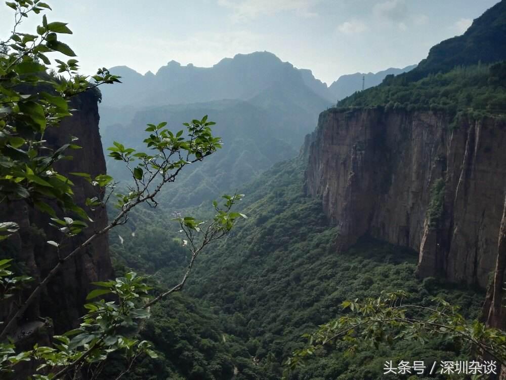 还记得《举起手来》这部电影的取景地吗？河南辉县郭亮村