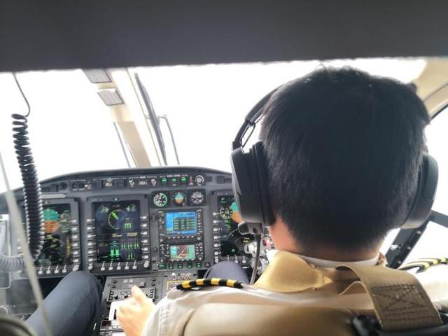 从上海如何到浙江横店影视城，上海横店影视城是免费的吗现在（东报记者独家体验直升机首飞）