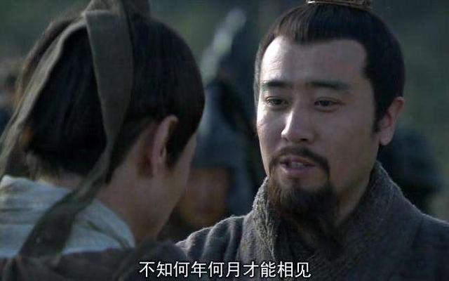 三国之辅佐刘备txt，重生阿斗之一统三国（为何投靠曹操之后再没回到刘备身边）