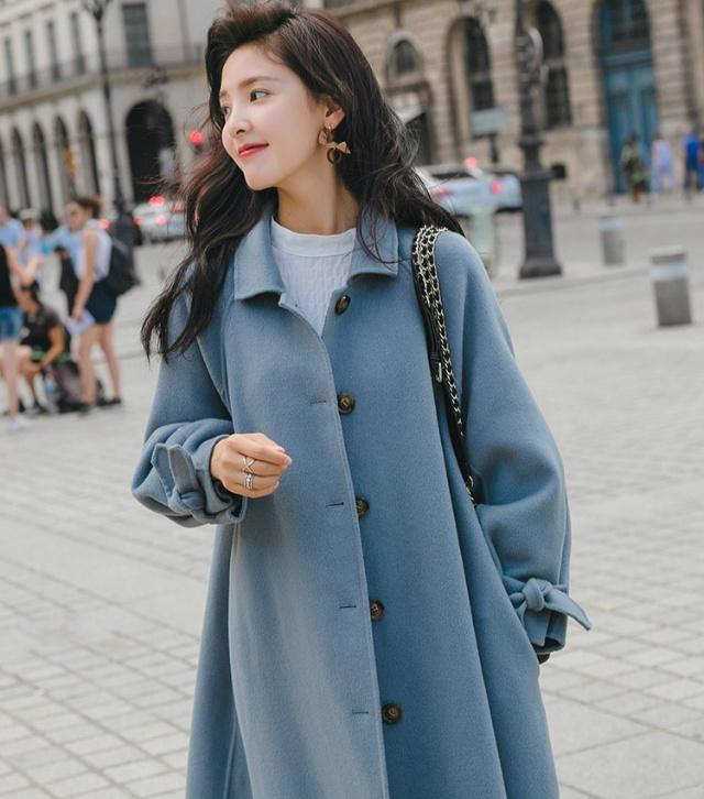 雾霾蓝搭配什么颜色好看，雾霾蓝搭配什么颜色好看装修（雾霾蓝+这5种颜色）