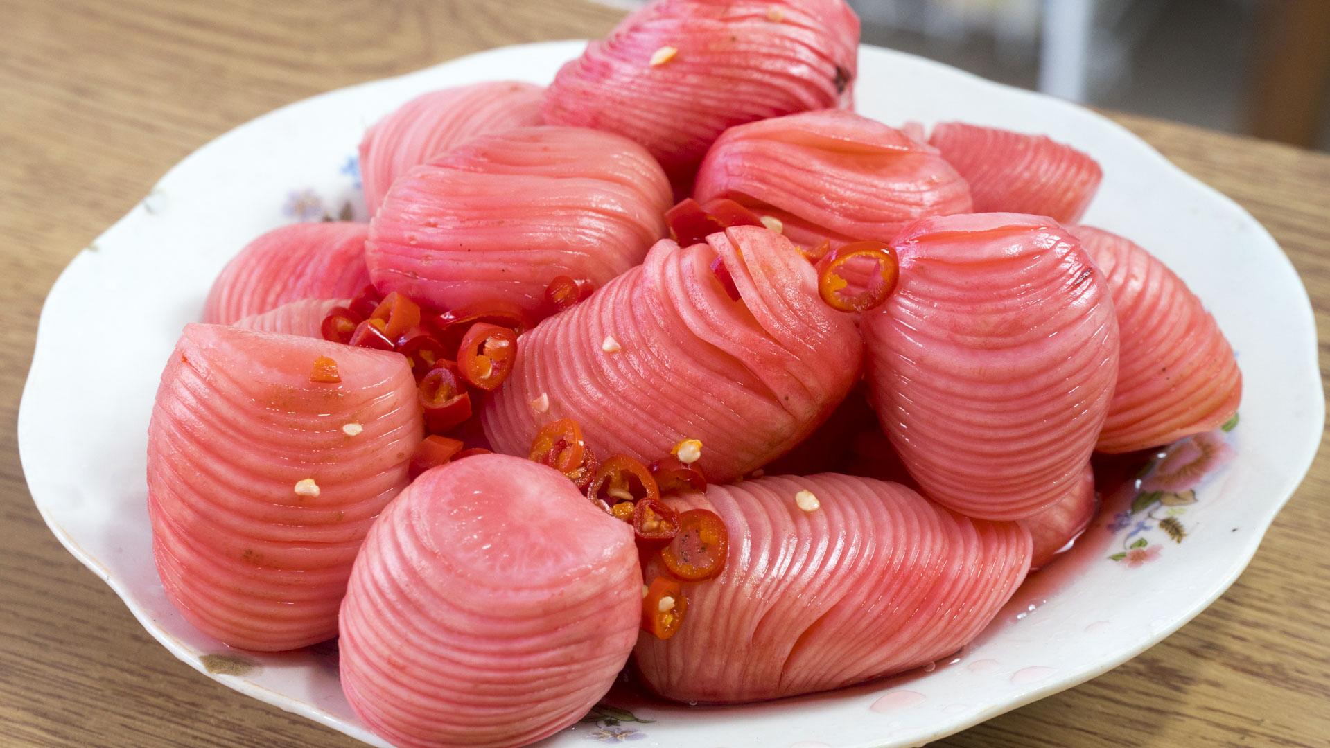 泡萝卜怎么做才好吃而且脆酸甜泡菜(酸甜脆爽的腌萝卜,做法原来这么