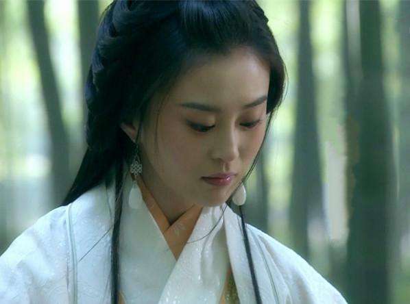 周瑜的老婆是不是小乔呀(周瑜英年早逝后,神仙情侣,貌美如花的妻子