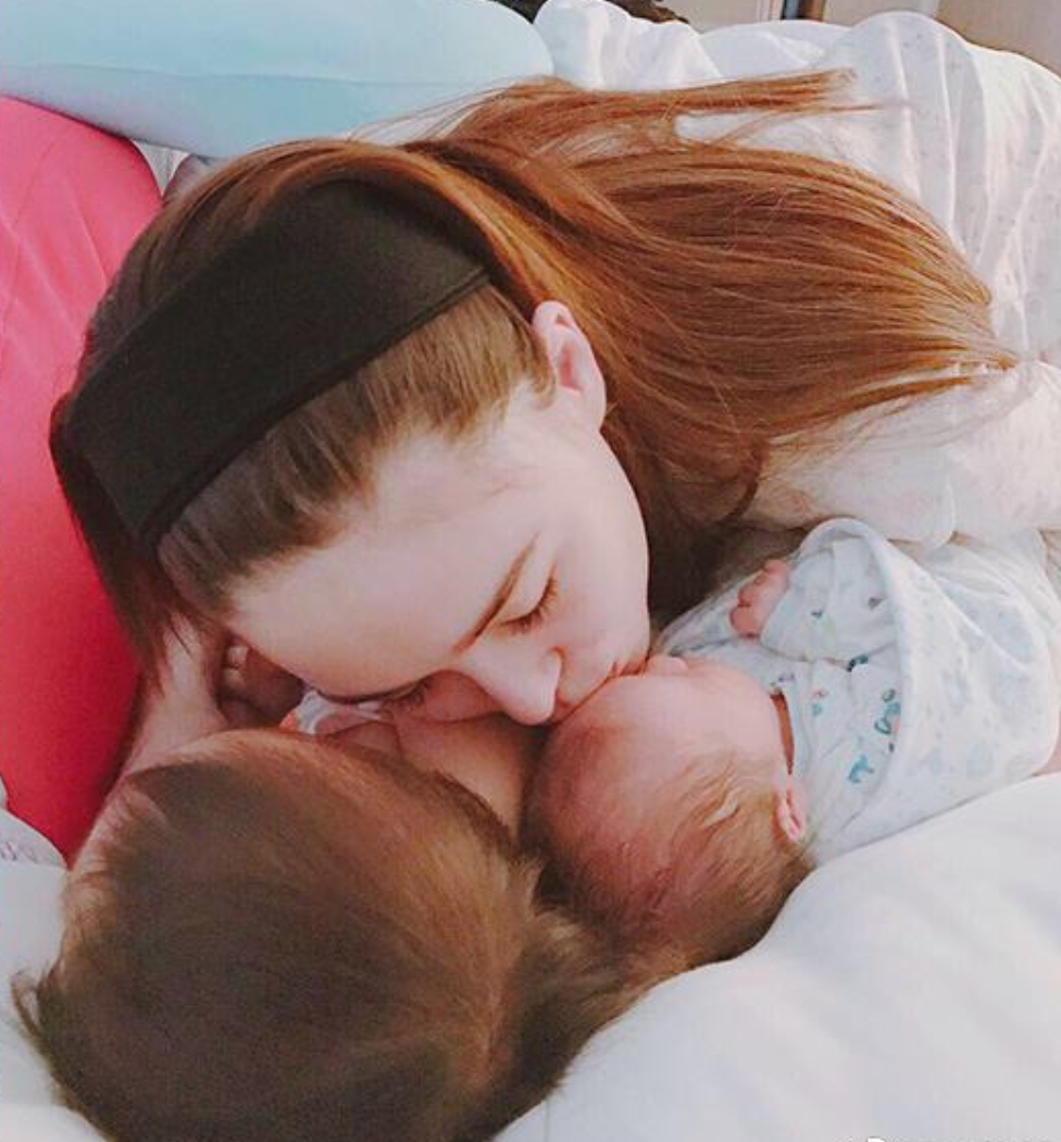 昆凌昆凌(hannah quinlivan),本名武谊蓁,1993年8月12日出生于中国