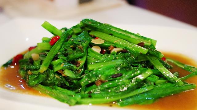 料酒的种类有哪些，料酒的种类有哪些品牌（2种菜不放料酒）