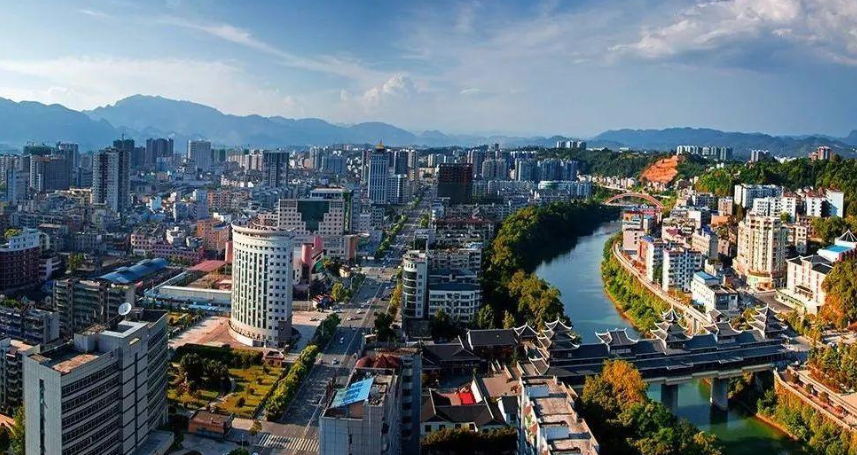 工校是什么学校（湖北省恩施土家族苗族自治州）