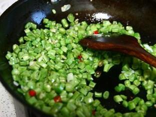 图片[7]-【肉末豆角】做法步骤图 降低胆固醇 失眠就吃它-起舞食谱网