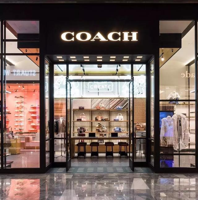 mk包包属于什么档次，MK包包属于什么档次（这五个颜值与质感均在线的包包品牌）