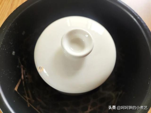 如何在家自己做艾草膏，教你制作无添加艾草薄荷膏