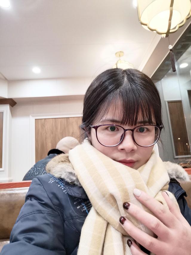 v2061a什么手机，v2061a是什么牌子手机（外观性能兼顾的高水准之作）