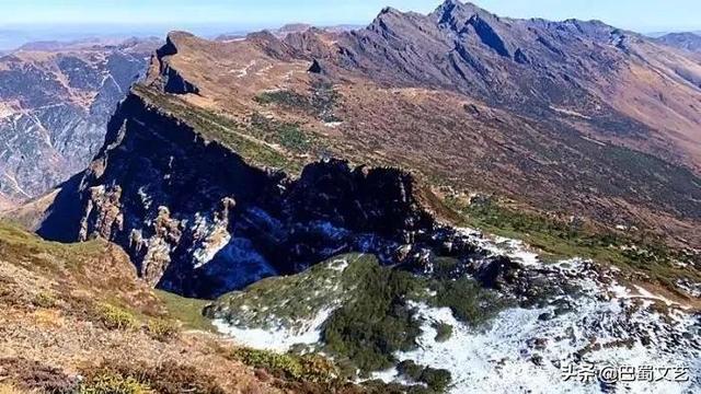 昆明的海拔高度是多少，昆明海拔高度（昆明、昭通、曲靖、玉溪、文山和红河等市州的海拔最高点和最低点）