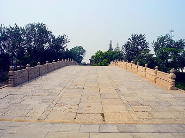赵州桥是什么时期修建的？赵州桥建于隋开皇大业年间