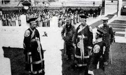 袁世凯个人简介，袁世凯简介（袁世凯为何57岁便早逝了）