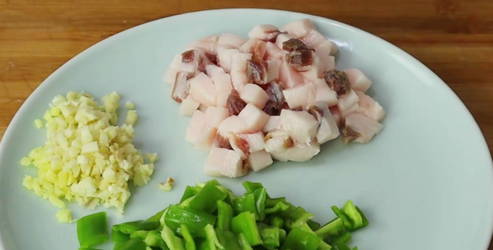 图片[3]-【炒土豆】做法步骤图 比大鱼大肉还香 过年用它招待客人特棒-起舞食谱网