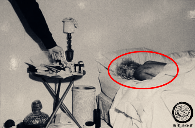 玛丽莲梦露死亡现场照片曝光：赤裸躺在床上，死亡原因成谜