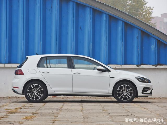 一汽大众高尔夫怎么样，一汽大众两厢车有几款（三位车主谈了优缺点）