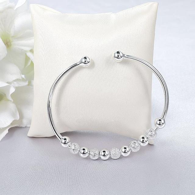 s925和925有什么区别，s925银属于什么档次（同样是银，为什么区别那么大）