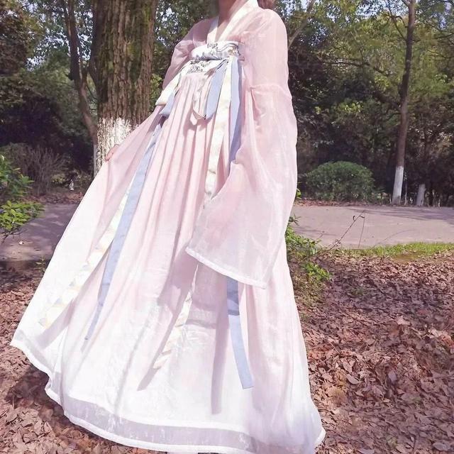 女生下半身头像，小姐姐下半身系列头像微信（女生部位头像，汉服小姐姐头像）