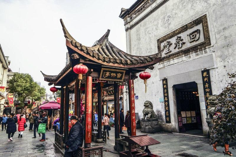 杭州旅游景点有哪些景点免费开放的（揭秘杭州10个好玩还免费景区）