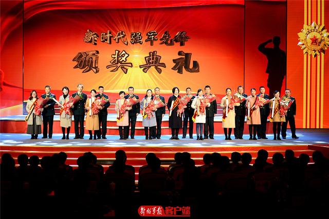 爷爷为我打月饼串词，急求！！！智商文采高的人请进入，帮我想想有什么...（还来了一群最美军嫂......）