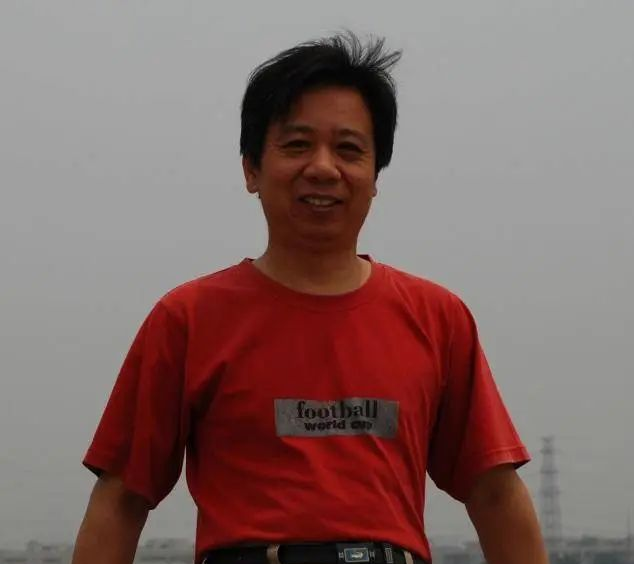宝 藏 男 孩 姜 峰 勇，微信头像，宝 藏 男 孩 姜 峰 勇（一个人撑起一个艺术现象——20位艺术名家评王刚）