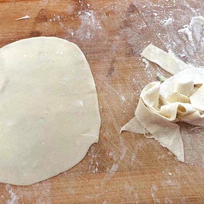 西红柿鸡蛋汤面条，西红柿鸡蛋汤面怎么做好吃（#下饭红烧菜#10分钟搞定的家常开胃西红柿鸡蛋面）