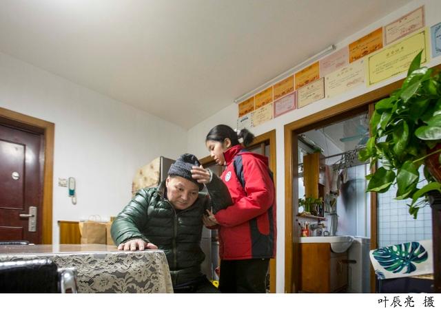 “少年纪事 不如你”，少年纪事的车 所有（最美孝心少年姚沁雯图片）