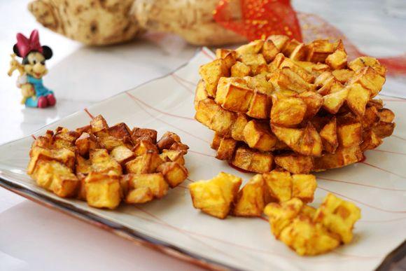 红薯饼用普通面粉做法，红薯饼用什么面粉（#味达美名厨福气汁）