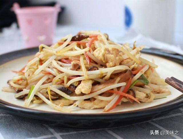 绿豆芽怎么做好吃，绿豆芽要怎么做又简单又好吃（绿豆芽的16种做法）
