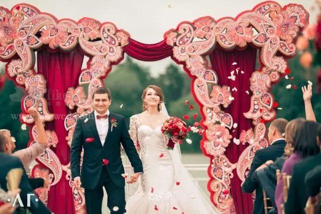 男女婚配属相对照表，十二生肖最佳配对表格（史上最全“属相婚配表”）