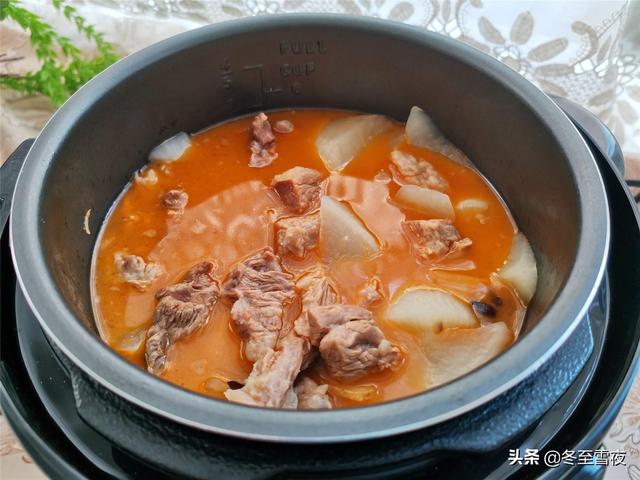 牛上脑怎么做好吃，牛上脑肉怎么做好吃（和这个食材一起搭配）