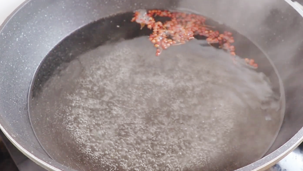 图片[3]-【腌韭菜】做法步骤图 开胃又下饭 一次腌10斤慢慢吃-起舞食谱网