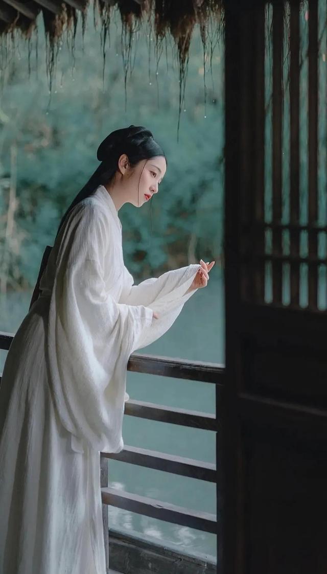 煮海歌中主要涉及何人，煮海歌中主要涉及什么人（叶嘉莹诗词漫谈‖柳永《煮海歌》《凤归云》）