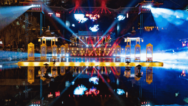 2020年大雁塔喷泉几点开始，大雁塔喷泉2020年12月（升级改版后的大雁塔喷泉表演时间公布）