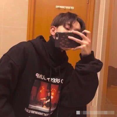 女生说dei是什么意思，兄dei是什么梗（00后都这样喊男生）