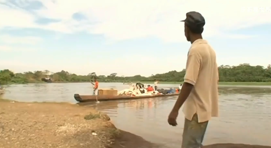 超载爱情by吉吉爱儿 百度网盘，超载爱情（在巴拿马农村开一家超市）