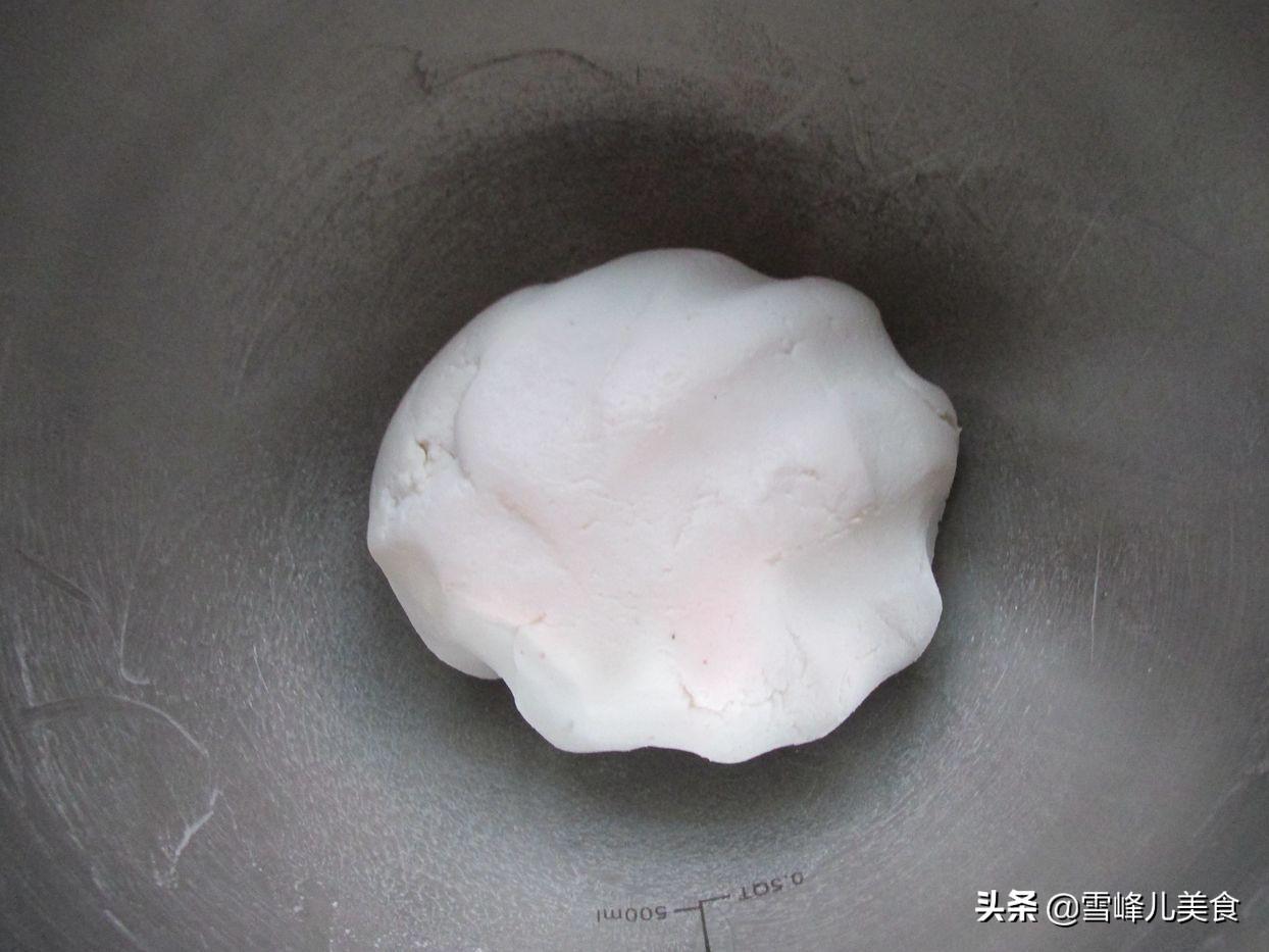 冷冻煮汤圆开锅下还是冷水下锅好(包汤圆，有人用开水，有人用冷水，都不对！教你正确方法皮薄馅大)