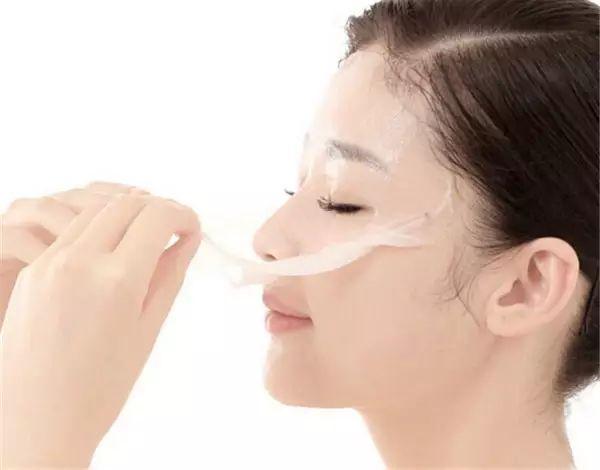 过期的眼霜还能做什么用，眼霜的保质期有多长（过期的护肤、化妆品竟然还能这么用）