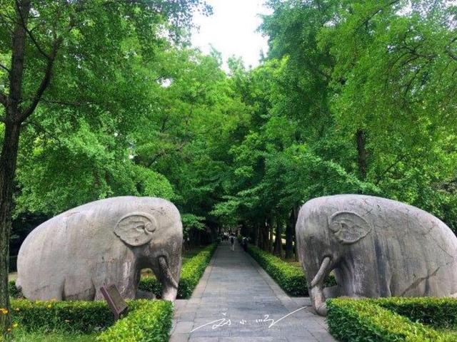 江苏省会是哪里，江苏省会是那里（为什么大家都说南京不像是江苏省省会）