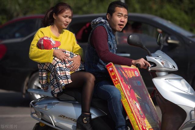 六月六看谷秀是什么意思，夏天里的成长六月六看谷秀是什么意思（要吃闺女一刀肉”）