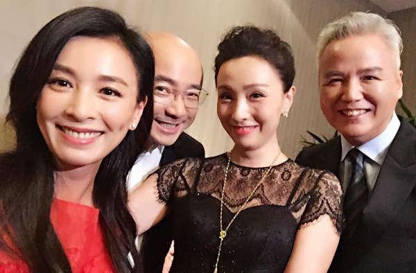 微商代理什么产品好卖，新人应该怎么做（中国最牛微商：年销售达百亿）