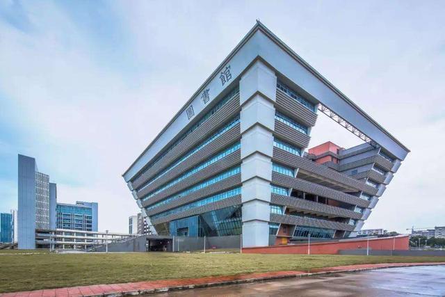 仲恺学院是一本还是二本(广东"最好"的四所二本大学!适合中等生报考!