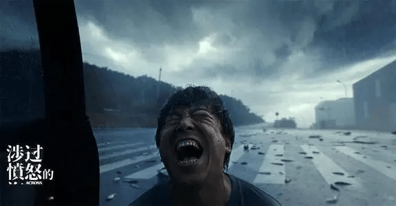 谢霆锋甄子丹合影，直言：近十年最满意的影片