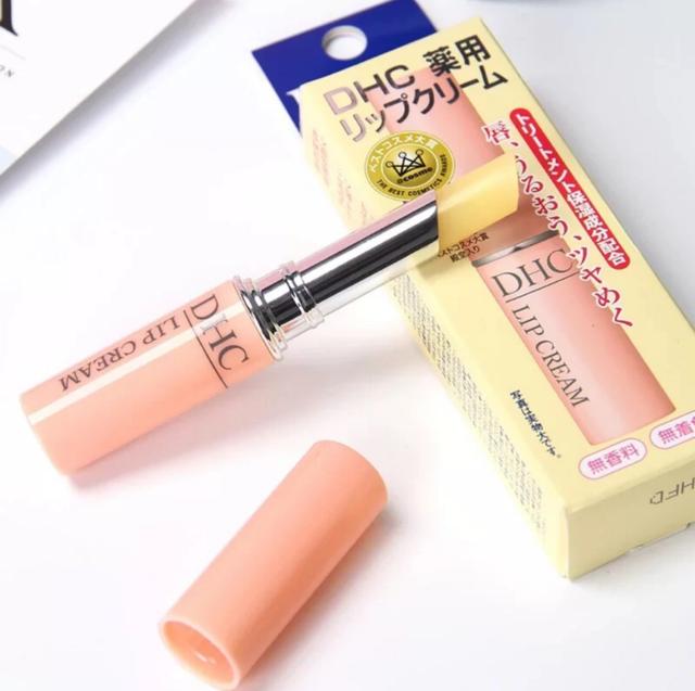 唇膜排行榜前十名，唇膏排行榜前十名品牌（凡士林、曼秀雷敦也在内）