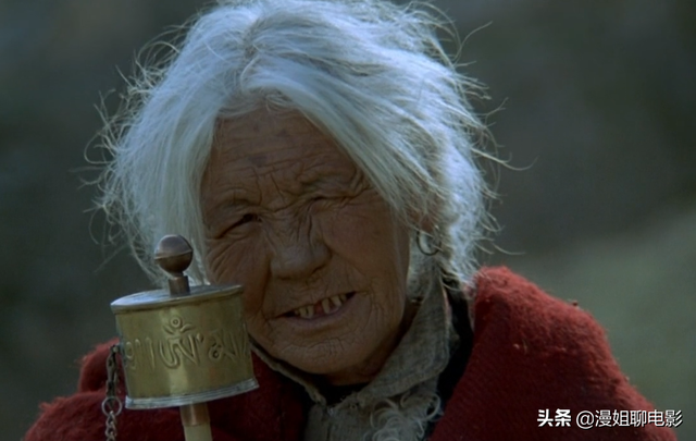 红河谷英文版歌词，红河谷歌词（2次救命之恩换来的却是15分钟内1500人被残忍屠杀）