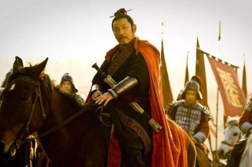 天兵照雪下玉关下一句，天兵照雪下玉关下一句是什么（李白气势磅礴的一首诗）